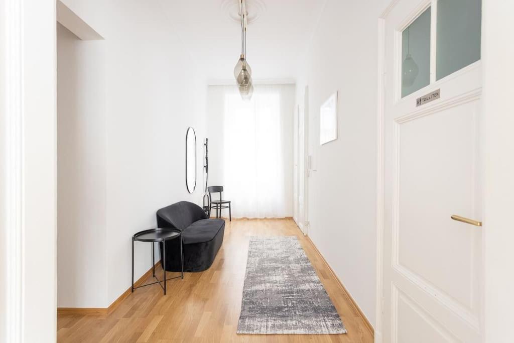 Franz 23 - Typical Viennese Apartment In The Heart Of فيينا المظهر الخارجي الصورة